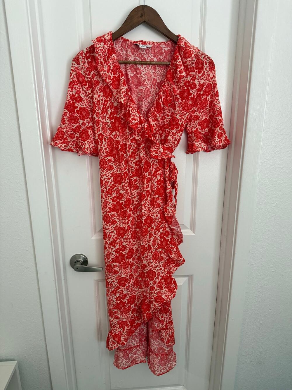 Topshop Maternity Red Floral Wrap Mini Dress Size 6